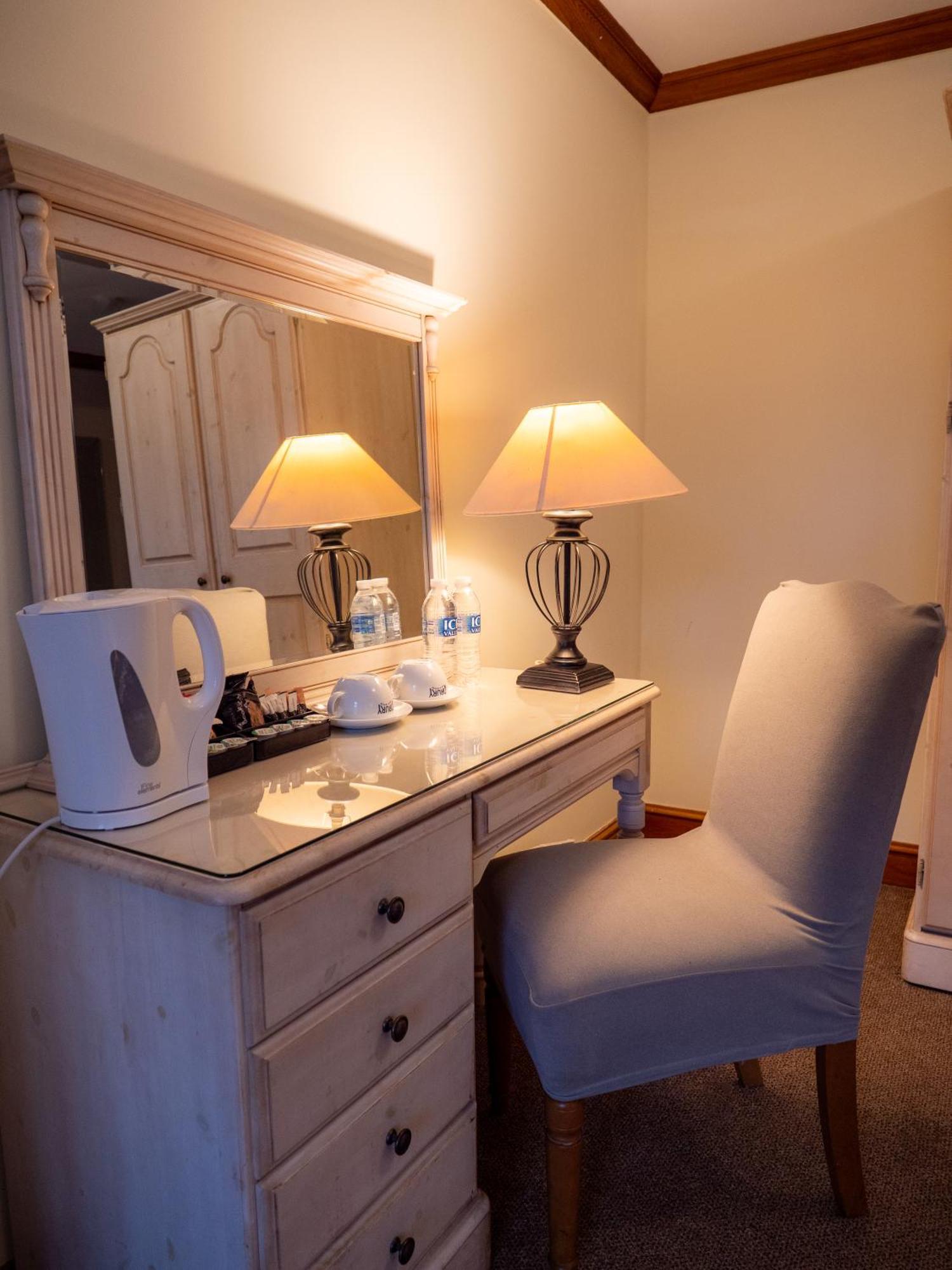 The Vestry Hotel Chichester Ngoại thất bức ảnh