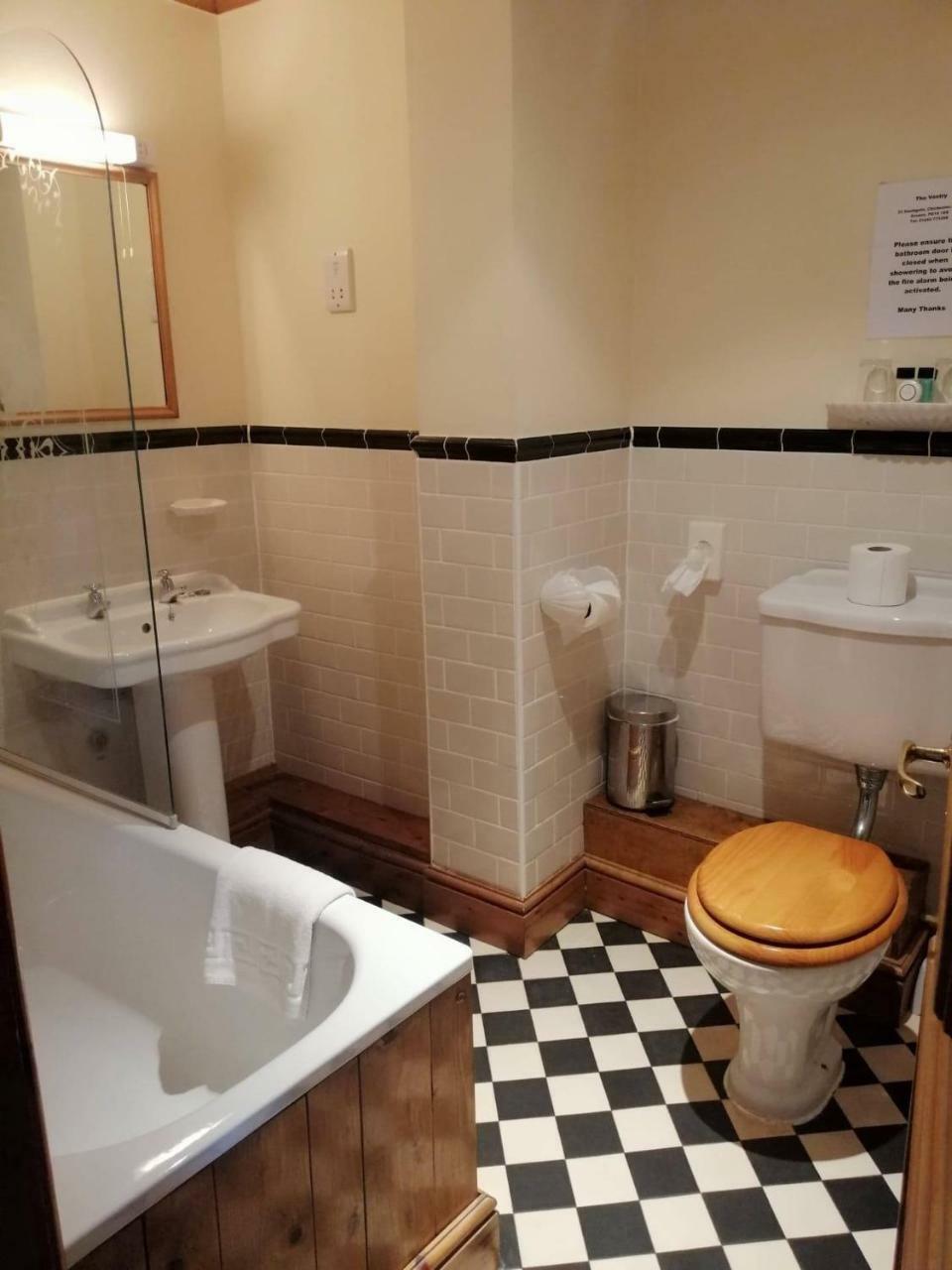 The Vestry Hotel Chichester Ngoại thất bức ảnh